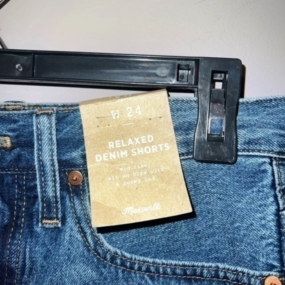 NWT Madewell blue Jean shorts relaxed denim short W24